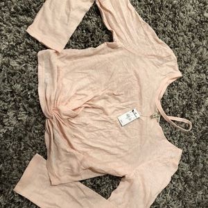 EXPRESS LONG SLEEVE TEE